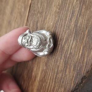 B402 vintage st nick Santa Claus seasonal‎ Christmas pin